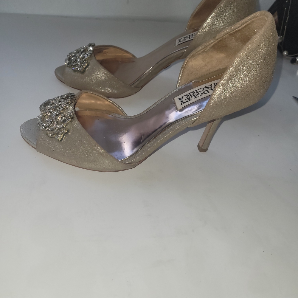 Badgley Mischka Elegant Silver Heels